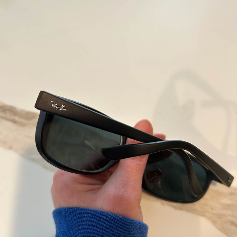 Ray-ban sunglasses - Picture 3 of 11